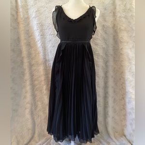 Lulus brand black dress in a size small and medium